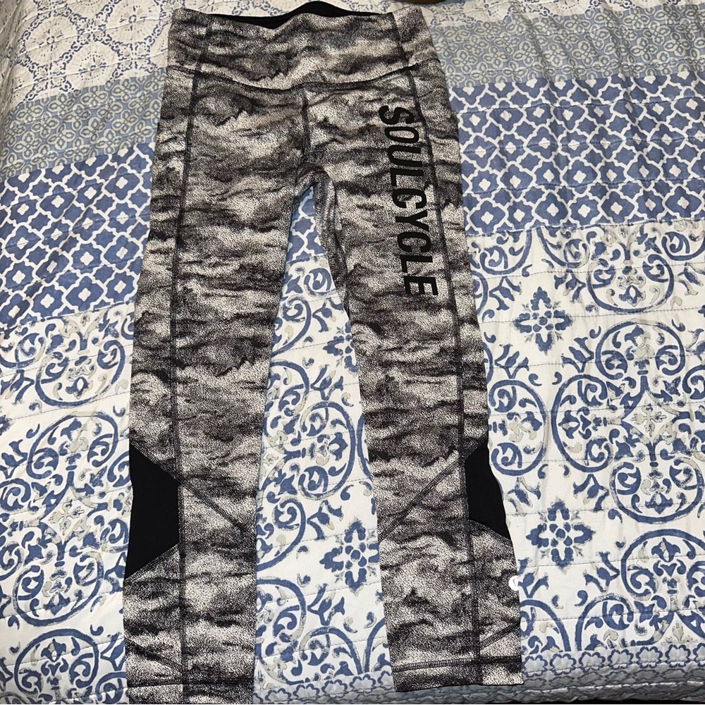 Soulcycle Lululemon Leggings